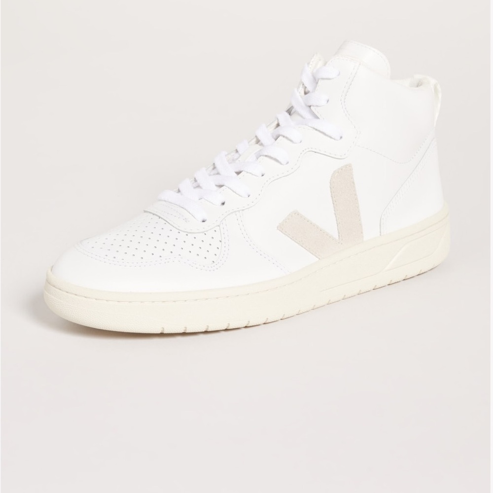 Veja High tops in beige and white